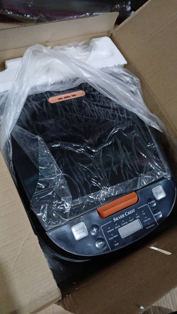 Cuiseur à Riz Intelligent 5L avec Écran Tactile