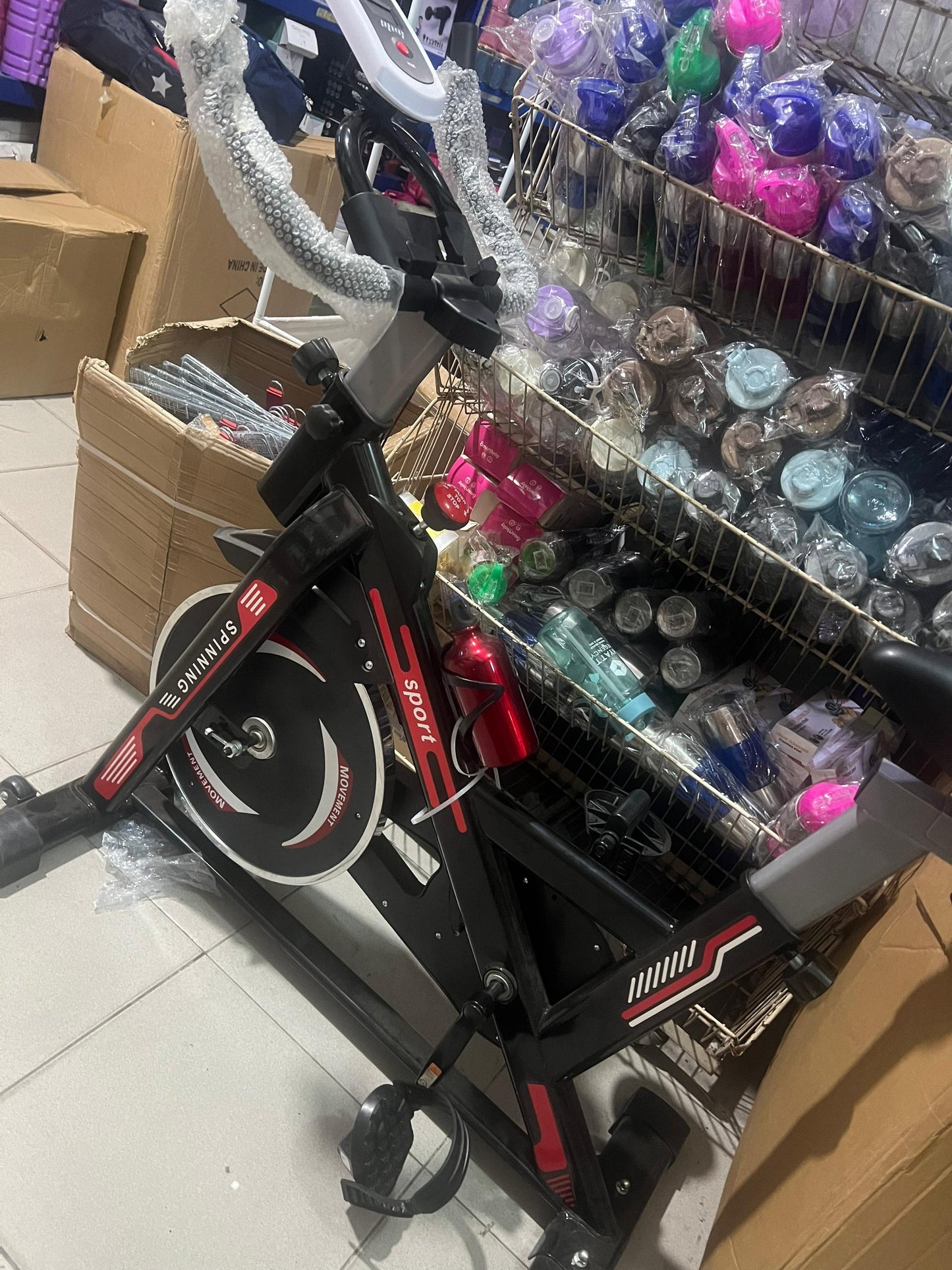 🚴‍♂️ Vélo de Sport Appartement Neuf en Carton